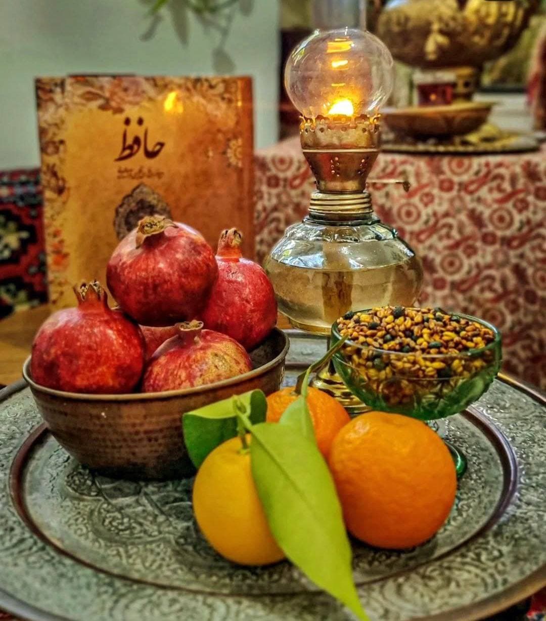 پارسی: هورداد آشوری و سریانی: یلدا اسکاندیناوی: یولداگ عبری: هولدت عربی: ولادت